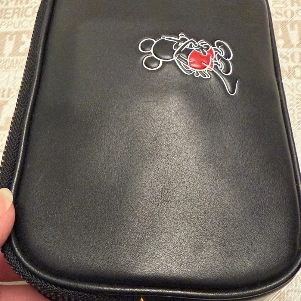 Coach X Disney Crossbody/Wristlet bag🖤PRICE FIRM
